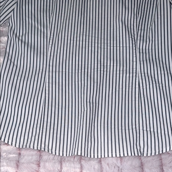 Covington Women’s Striped Blouse Black and White Classic Design Size MP - Picture 10 of 14